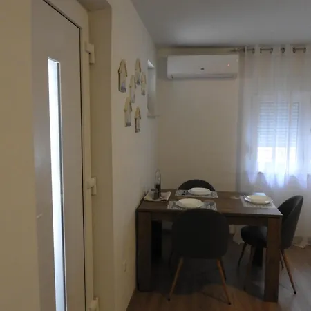 Dora's Zadar